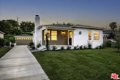 741 N Lincoln St, Burbank, CA 91506