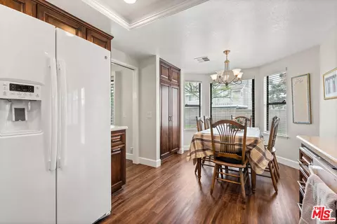 Dining - 2136 Sunrise Cir, Upland, CA 91784 photo 4 of 5