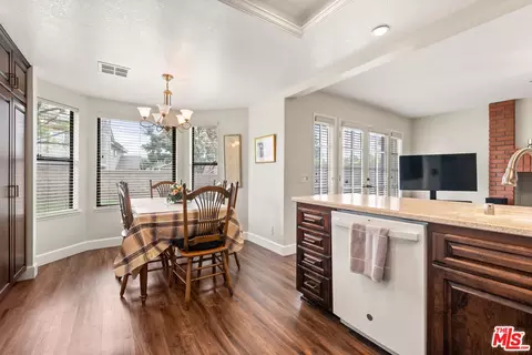 Dining - 2136 Sunrise Cir, Upland, CA 91784 photo 3 of 5