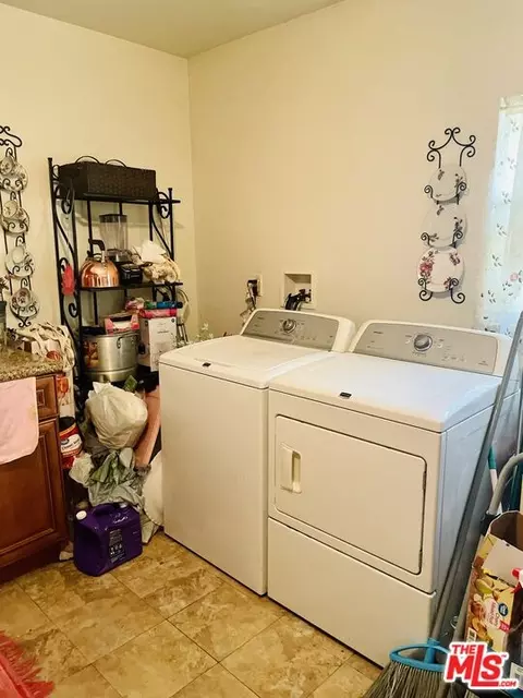 740 W 9th St, San Bernardino, CA 92410 photo 6