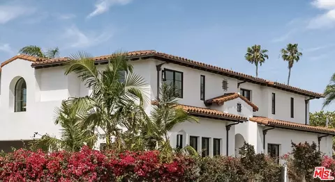 402 N Flores St, Los Angeles, CA 90048