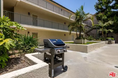 Exterior - 15000 Downey Ave #263, Paramount, CA 90723 photo 1 of 4