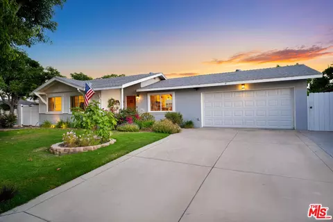 4090 Eileen St, Simi Valley, CA 93063 photo 2