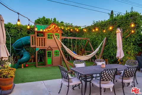 4090 Eileen St, Simi Valley, CA 93063 photo 27