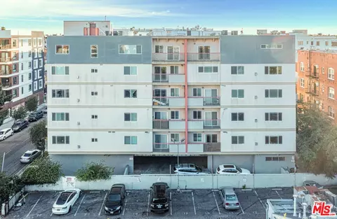 815 S Harvard Blvd #502, Los Angeles, CA 90005