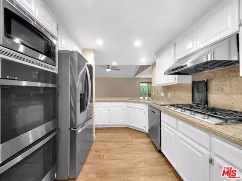 2625 Ryans Pl, Lancaster, CA 93536 photo 17