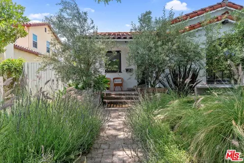 1829 S Holt Ave, Los Angeles, CA 90035
