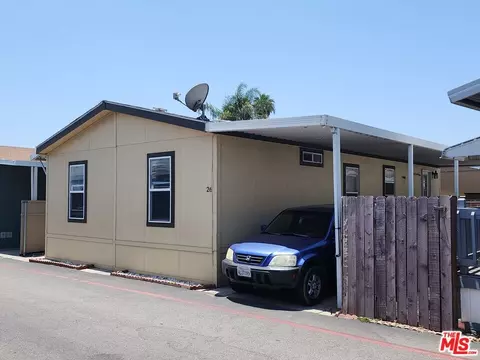 7560 Woodman Pl #26, North Hollywood, CA 91405