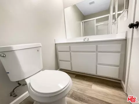 Bath - 7021 Alondra Blvd #1, Paramount, CA 90723 photo 4 of 5