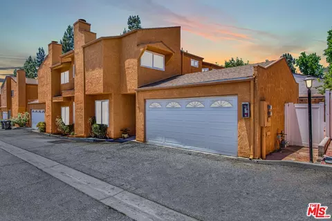 14294 Foothill Blvd #105, Sylmar, CA 91342