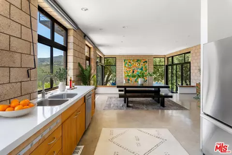 9901 Chumash Trl, Malibu, CA 90265 photo 13