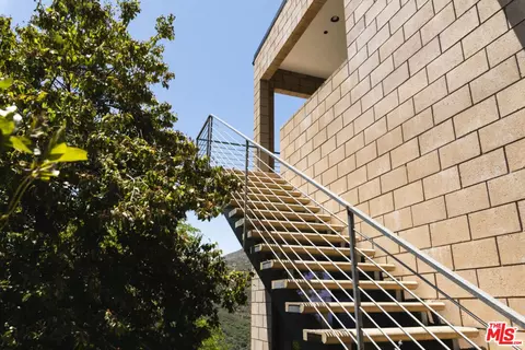 9901 Chumash Trl, Malibu, CA 90265 photo 28