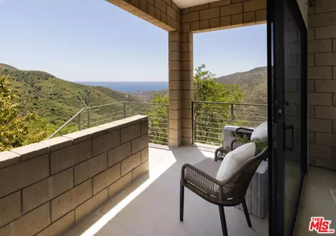 9901 Chumash Trl, Malibu, CA 90265 photo 30