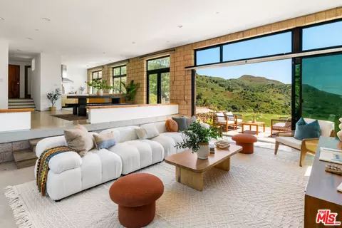 9901 Chumash Trl, Malibu, CA 90265 photo 9