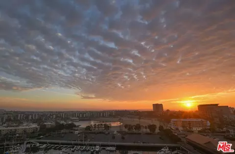 4267 Marina City Dr #904 WTS, Marina Del Rey, CA 90292