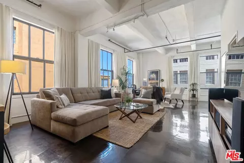 738 S Los Angeles St #404, Los Angeles, CA 90014