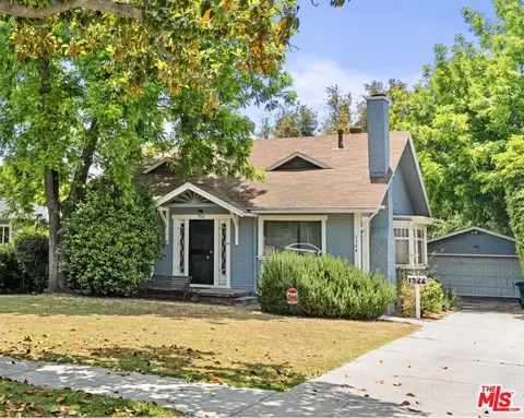 1522 Paloma St, Pasadena, CA 91104