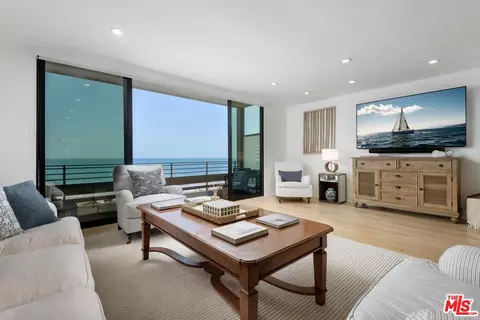 1385 Plaza Pacifica, Santa Barbara, CA 93108