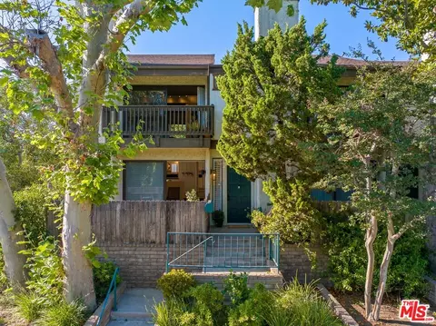 11629 Acama St, Studio City, CA 91604
