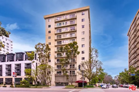10751 Wilshire Blvd #803, Los Angeles, CA 90024