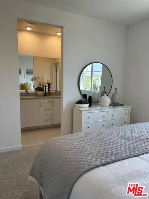 604 Dawson Ave, Long Beach, CA 90814 photo 9