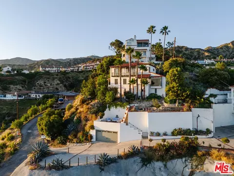 Other - 4 Skyline Dr, Burbank, CA 91501 photo 14 of 17