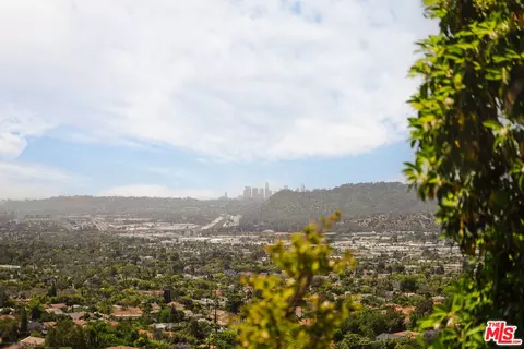 Other - 4 Skyline Dr, Burbank, CA 91501 photo 10 of 17