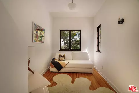Other - 4 Skyline Dr, Burbank, CA 91501 photo 5 of 17