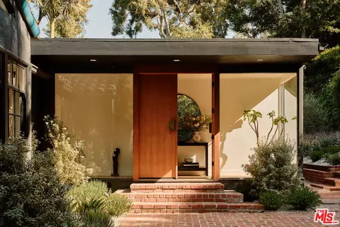 2645 Outpost Dr, Los Angeles, CA 90068