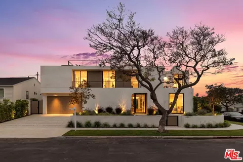 3041 Mountain View Ave, Los Angeles, CA 90066