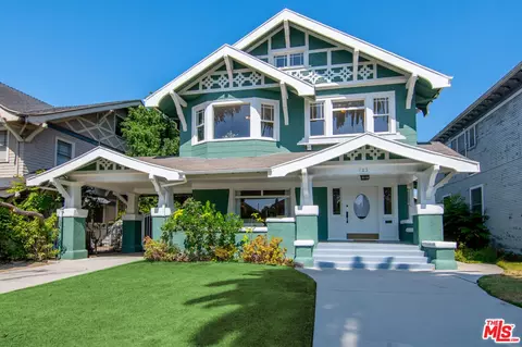 723 S Bronson Ave, Los Angeles, CA 90005