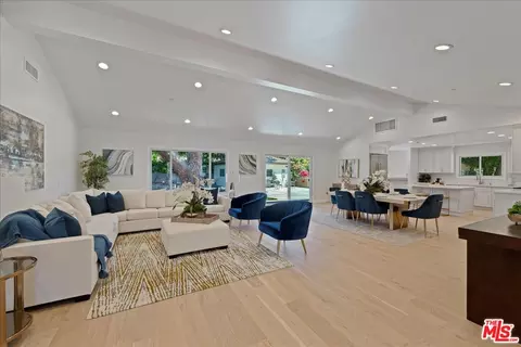 2209 E California Blvd, San Marino, CA 91108