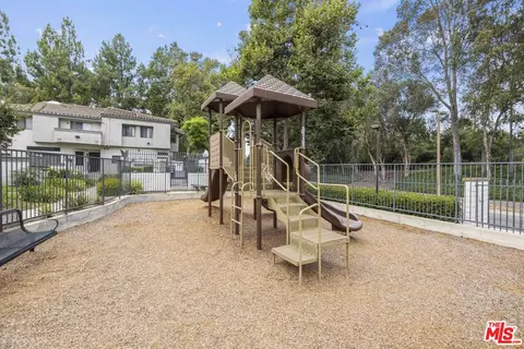 10 Blackbird Ln, Phillips Ranch, CA 91766 photo 42