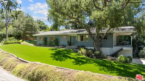 4461 Saltillo St, Woodland Hills, CA 91364