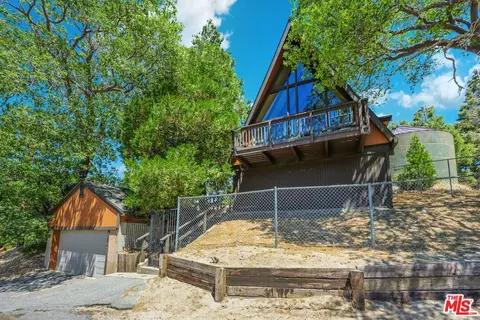 29198 Lake Brook Ave, Cedar Glen, CA 92321 photo 30