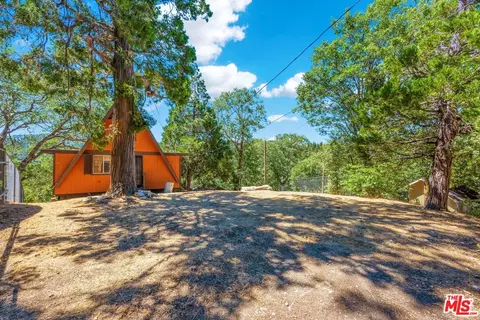 29198 Lake Brook Ave, Cedar Glen, CA 92321 photo 4