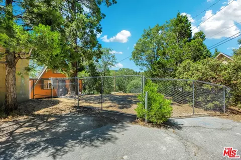 29198 Lake Brook Ave, Cedar Glen, CA 92321 photo 7
