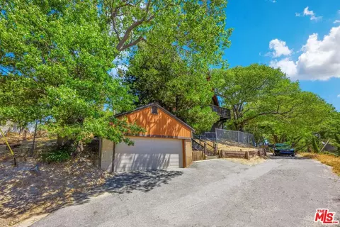 29198 Lake Brook Ave, Cedar Glen, CA 92321 photo 32