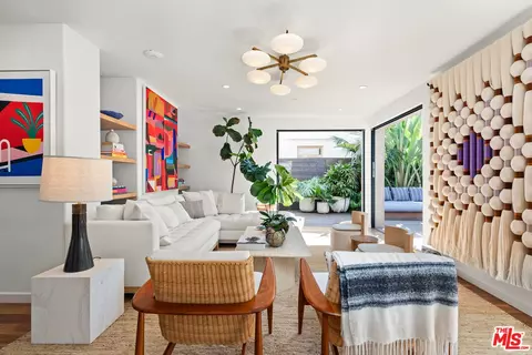 634 Brooks Ave, Venice, CA 90291