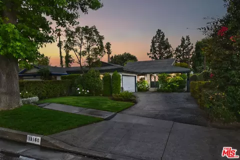 13160 Morrison St, Sherman Oaks, CA 91423
