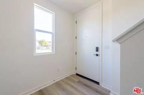 640 Dawson Ave, Long Beach, CA 90814 photo 4