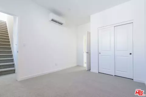 640 Dawson Ave, Long Beach, CA 90814 photo 12