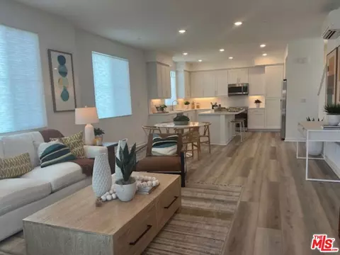 640 Dawson Ave, Long Beach, CA 90814