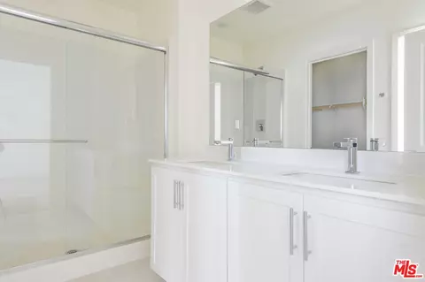 640 Dawson Ave, Long Beach, CA 90814 photo 9