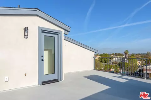 640 Dawson Ave, Long Beach, CA 90814 photo 32