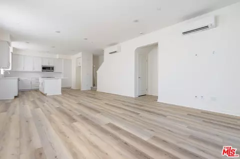 640 Dawson Ave, Long Beach, CA 90814 photo 18