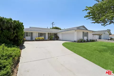 Exterior - 1708 Euclid Ave, Camarillo, CA 93010 photo 2 of 3