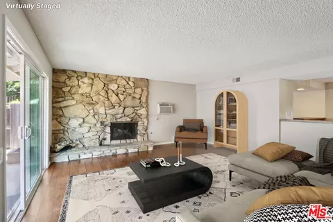 Living - 1708 Euclid Ave, Camarillo, CA 93010 photo 1 of 1