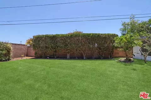 Exterior - 1708 Euclid Ave, Camarillo, CA 93010 photo 3 of 3