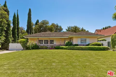 831 S Beverly Glen Blvd, Los Angeles, CA 90024